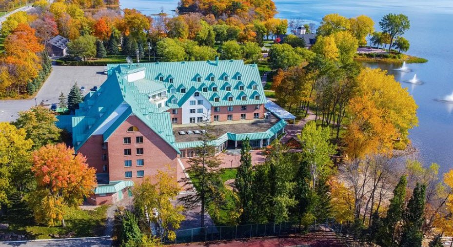 Château Vaudreuil, Canada